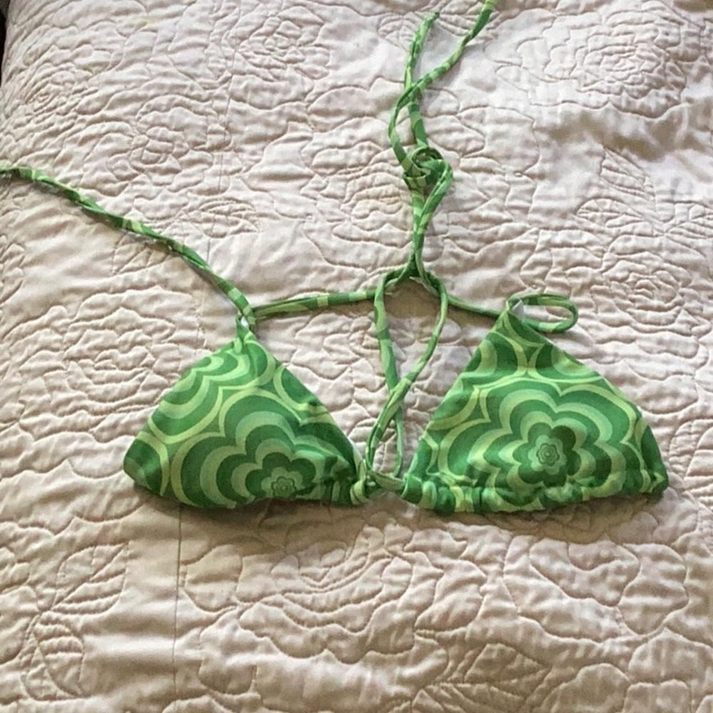 3pc bikini - Picture 3 of 5
